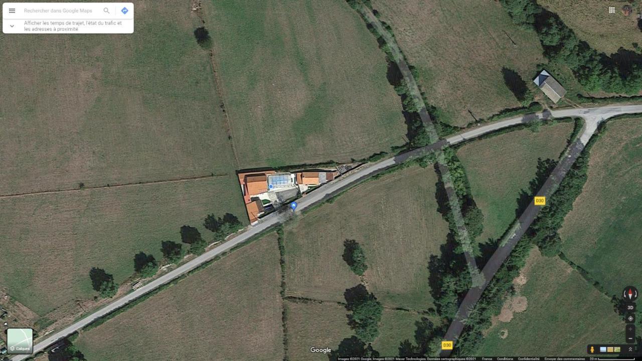 Maison A La Campagne Avec Piscine Flayat Eksteriør billede